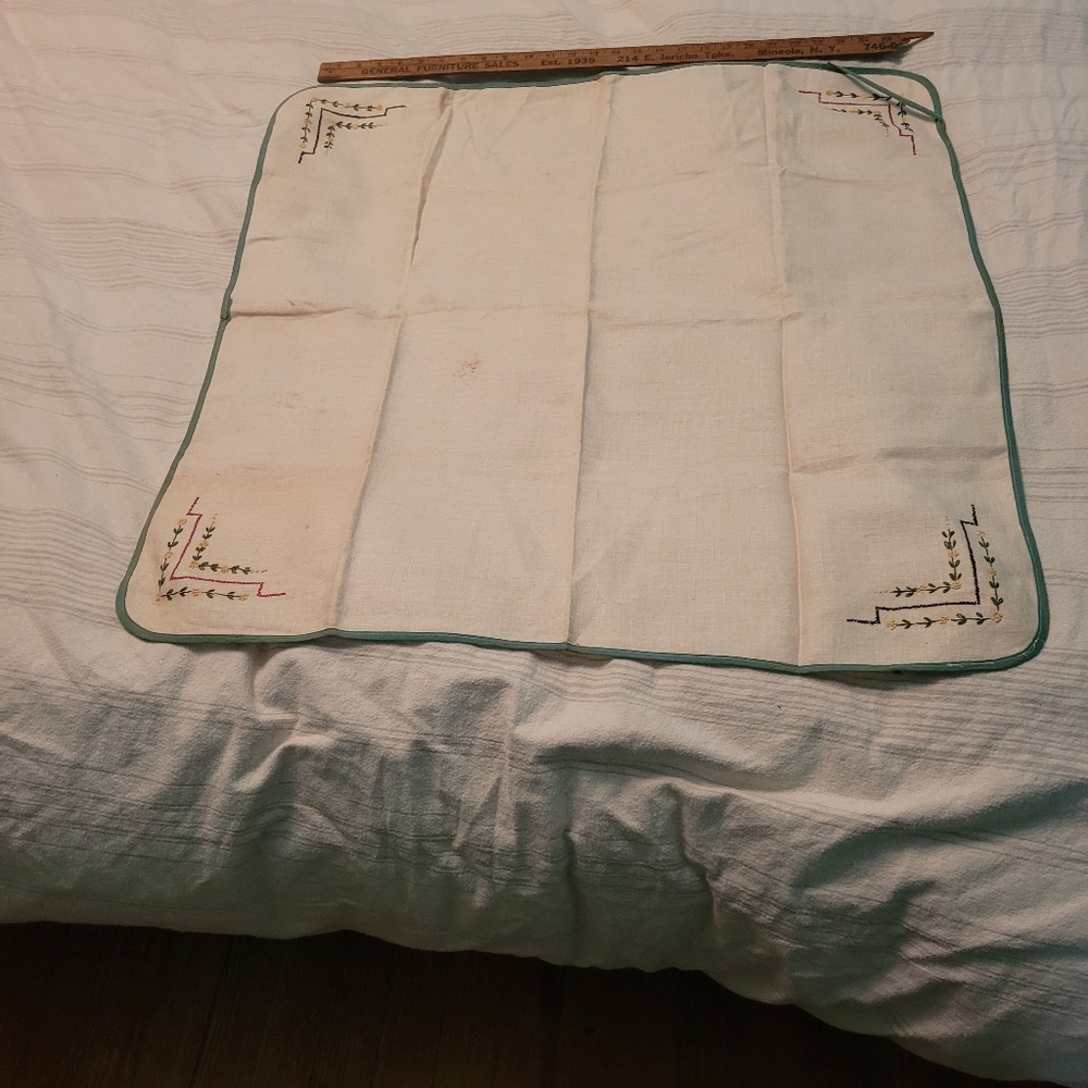 Embroidered Linen Handkerchief with Green Trim Tsble Topper 29" Square